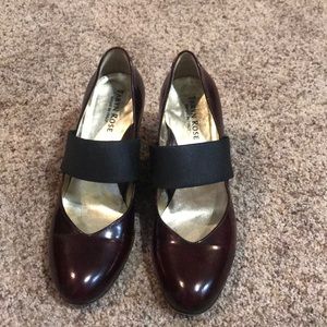 Taryn Rose Burgundy leather pumps